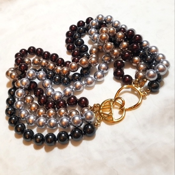 1980s KJL LOGO 4 Strand Pearl Necklace - Picture 6 of 7